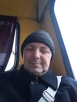 Snapshot of Pokaz2020 chatting on 20, 11, 2025 Pokaz2020 online show from 20, 11, 2025