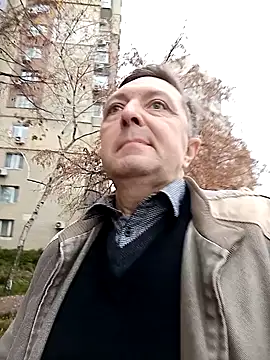 Snapshot of Pokaz2020 chatting on 5, 11, 2025 Pokaz2020 online show from 5, 11, 2025