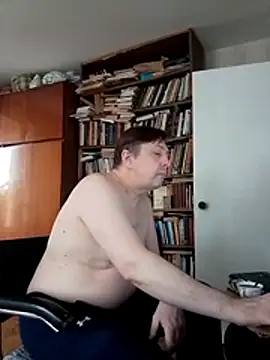 Snapshot of Pokaz2020 chatting on 8, 7, 2026 Pokaz2020 online show from 8, 7, 2026