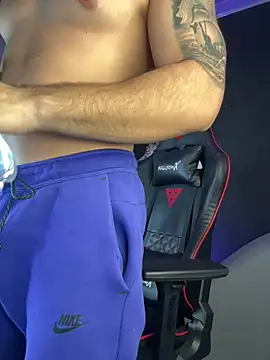 Snapshot of Dimitri_Colleman chatting on 2, 12, 2025 Dimitri Colleman online show from 2, 12, 2025