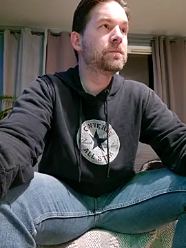 tom sauwer online show from 8, 11, 2025