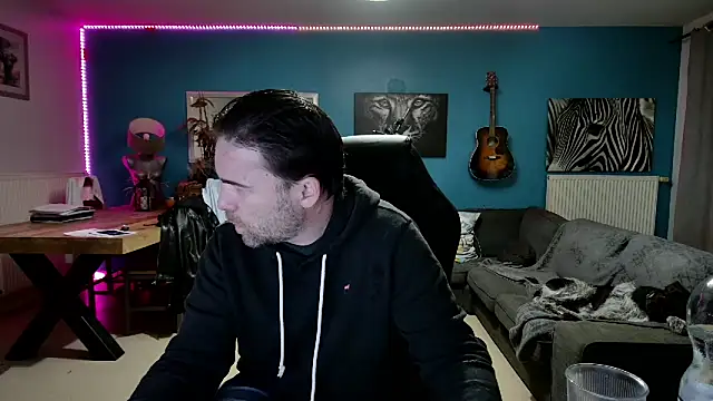 tom sauwer online show from 18, 1, 2025