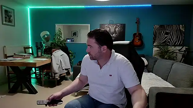 tom sauwer online show from 21, 11, 2025