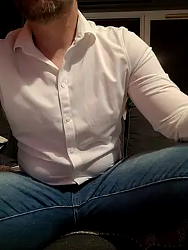 tom sauwer online show from 28, 10, 2025