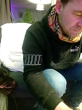 tom sauwer online show from 2, 3, 2025