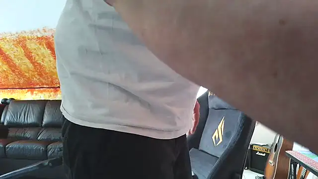 sextoy911 online show from 8, 4, 2026