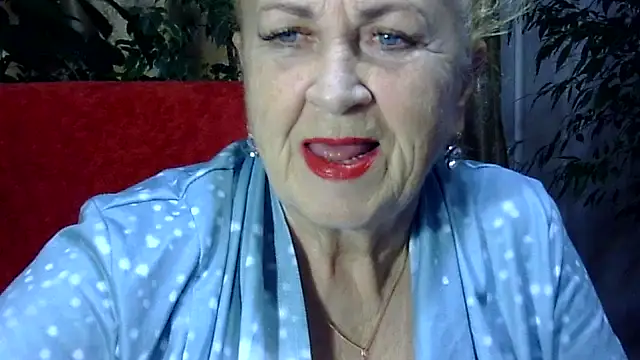 Emma52610 online show from 8, 11, 2025