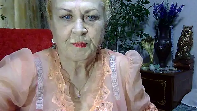 Emma52610 online show from 11, 3, 2025