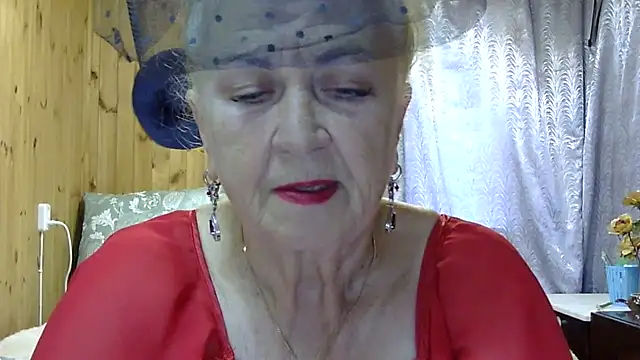 Emma52610 online show from 18, 10, 2025