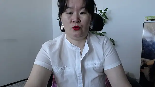 Akira xx online show from 16, 10, 2025