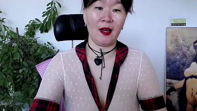 Akira xx online show from 1, 6, 2026