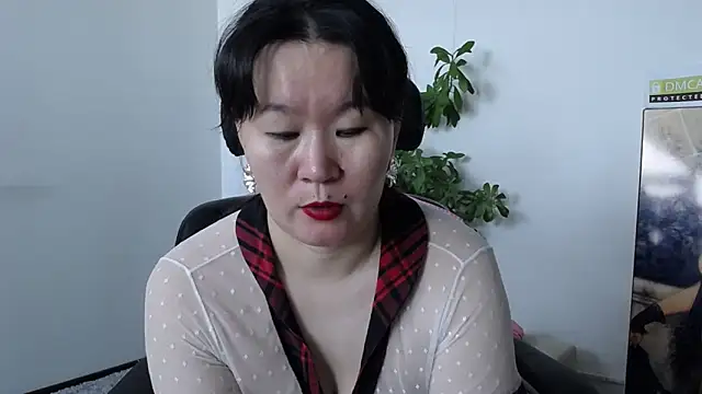 Akira xx online show from 13, 10, 2025