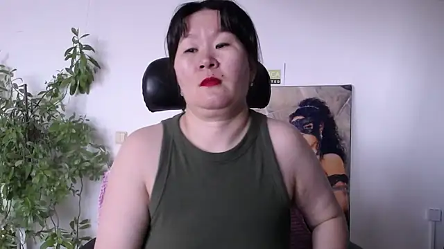 Akira xx online show from 12, 4, 2026