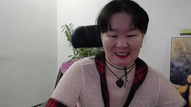 Akira xx online show from 24, 11, 2025