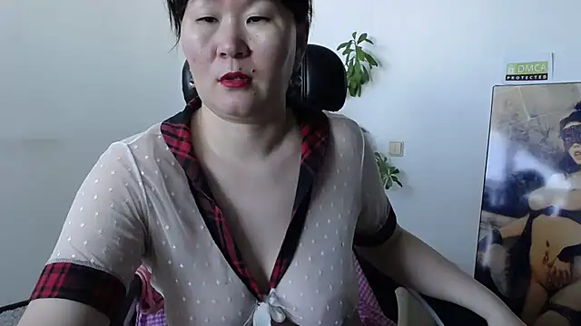 Akira xx online show from 15, 2, 2026