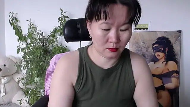 Akira xx online show from 11, 4, 2026