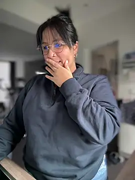 DannaaMeliza online show from 12, 1, 2025