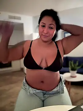 DannaaMeliza online show from 25, 9, 2025