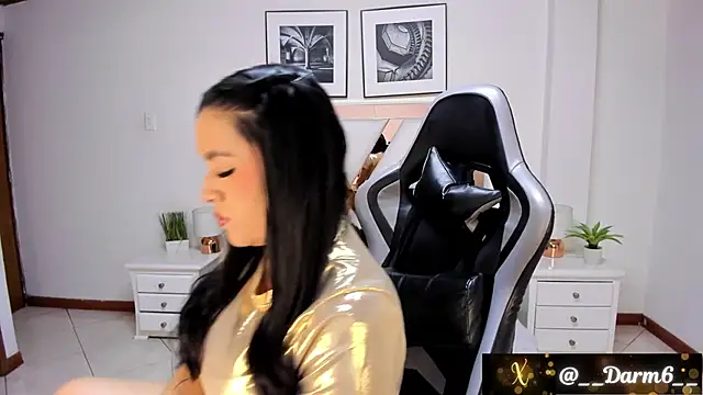 Lia Simons online show from 21, 3, 2025