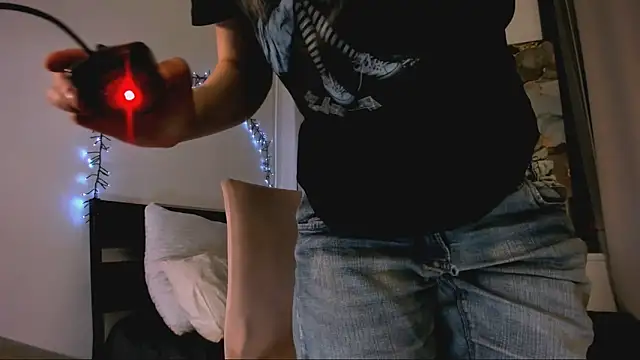 Snapshot of Deca_dance chatting on 12, 10, 2025 Deca dance online show from 12, 10, 2025