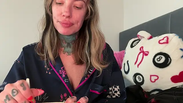 airgeadx online show from 12, 4, 2026