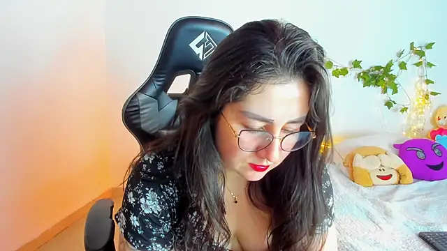 Susan Foxx online show from 14, 4, 2026