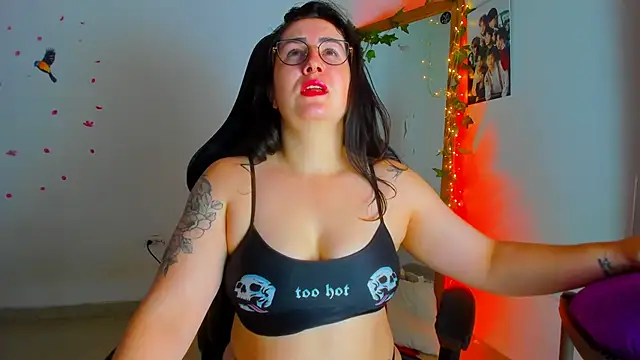 Susan Foxx online show from 7, 10, 2025