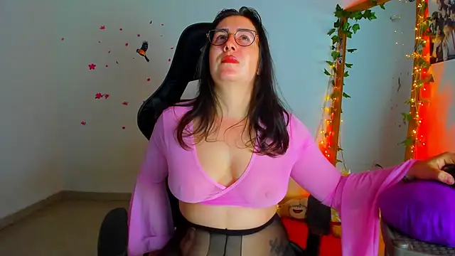 Susan Foxx online show from 20, 10, 2025