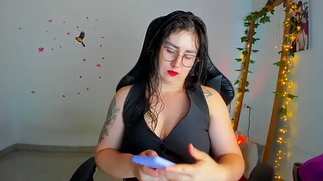 Susan Foxx online show from 10, 2, 2026