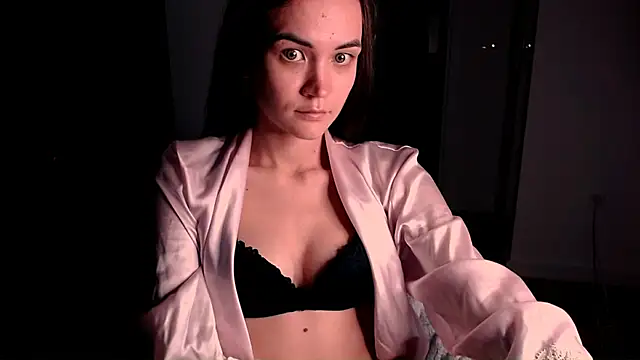 EvelynGG online show from 8, 10, 2025