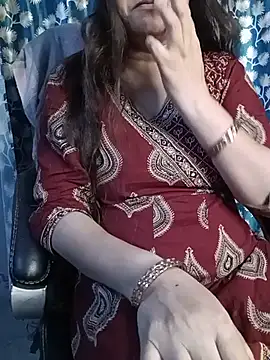 Snapshot of naughtymadam chatting on 1, 7, 2026 naughtymadam online show from 1, 7, 2026