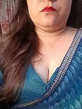 Snapshot of naughtymadam chatting on 24, 5, 2026 naughtymadam online show from 24, 5, 2026