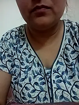 naughtymadam online show from 27, 2, 2026