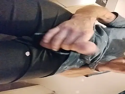 ROBERT0516 online show from 11, 5, 2026