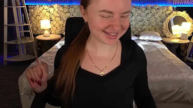 MiaRedFox online show from 17, 1, 2026