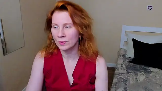 FoxySophia online show from 1, 10, 2025