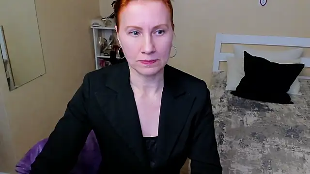 FoxySophia online show from 21, 10, 2025