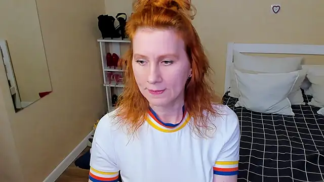 FoxySophia online show from 1, 12, 2025