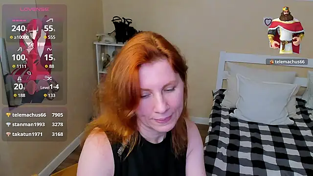 FoxySophia online show from 30, 10, 2025