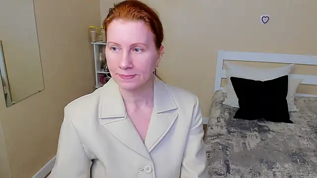 FoxySophia online show from 30, 9, 2025