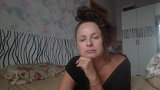 LindaStarS online show from 7, 10, 2025