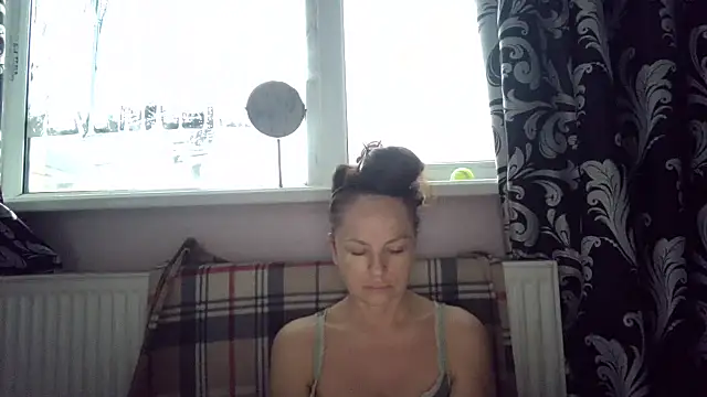 LindaStarS online show from 3, 4, 2026