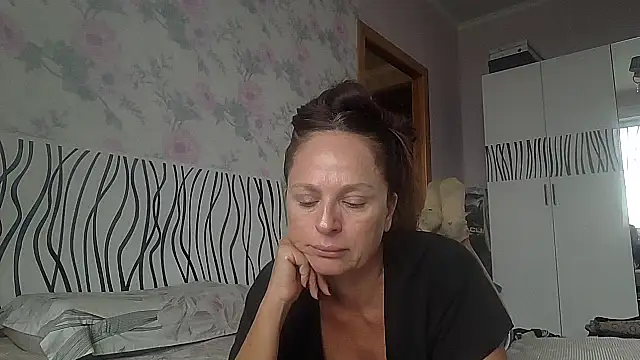 LindaStarS online show from 2, 10, 2025