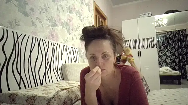 LindaStarS online show from 10, 4, 2026