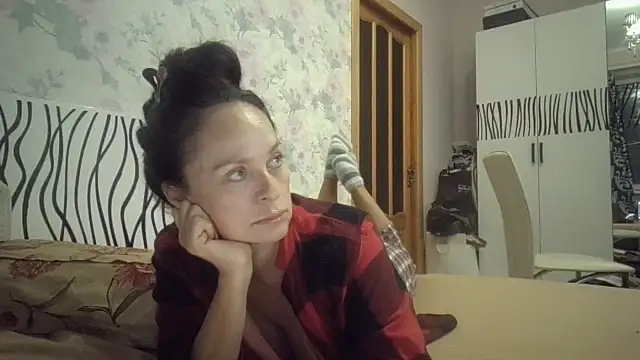 LindaStarS online show from 12, 10, 2025