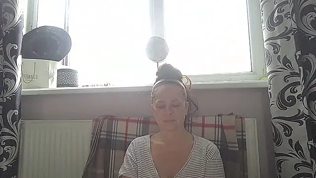 LindaStarS online show from 9, 5, 2026