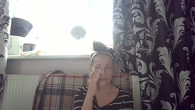 LindaStarS online show from 16, 4, 2026