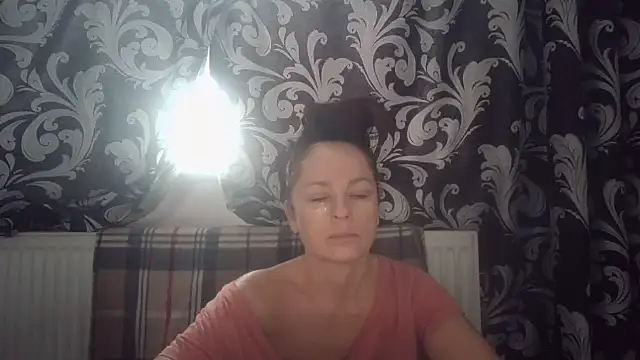 LindaStarS online show from 2, 12, 2025