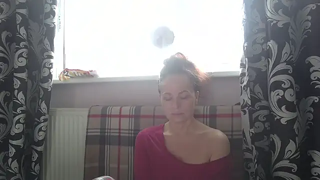 LindaStarS online show from 9, 4, 2026