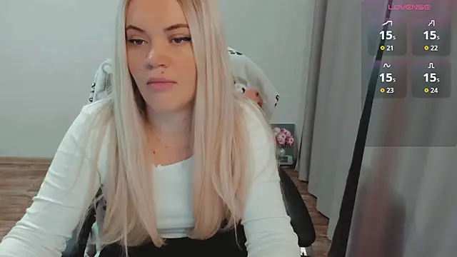 AllAboutLoveXx online show from 31, 10, 2025